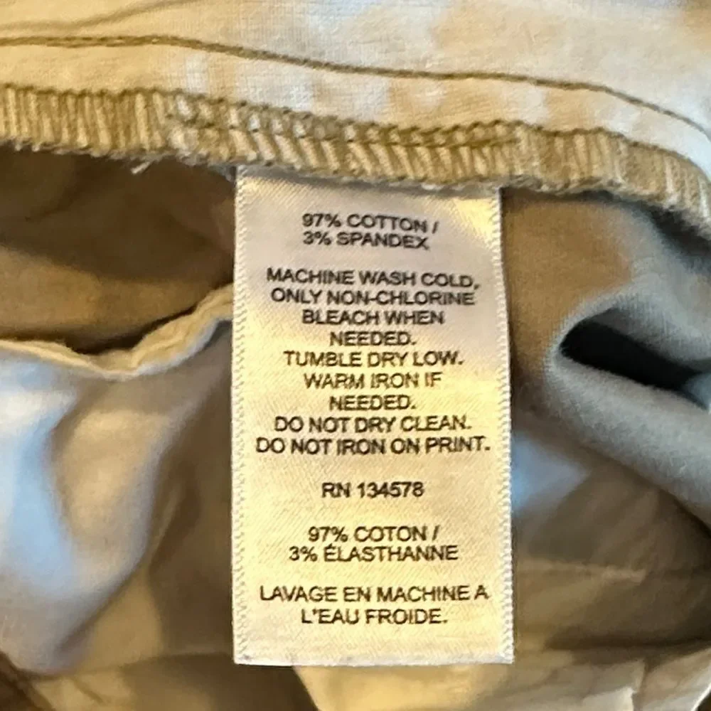 Vineyard Vines Boys Khaki Shorts - Size 18